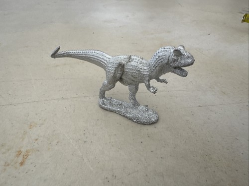 2002 dinosaur model miniature - model,